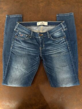 Hollister Medium Wash Denim Skinny Jeans